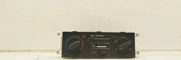 Subaru Forester SF Climate control unit