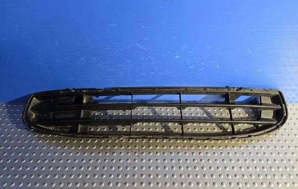 Mitsubishi Space Star Front bumper lower grill 6400D3680