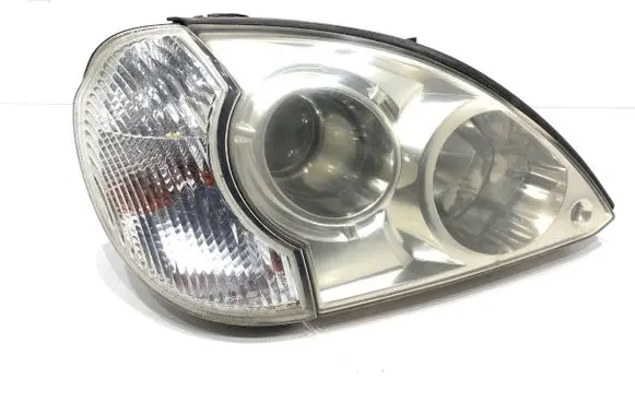 Hyundai Terracan Headlight/headlamp