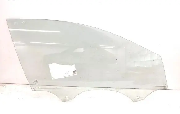 Volkswagen Golf VII Front door window glass four-door 5G4845202B 43R001025 AS2