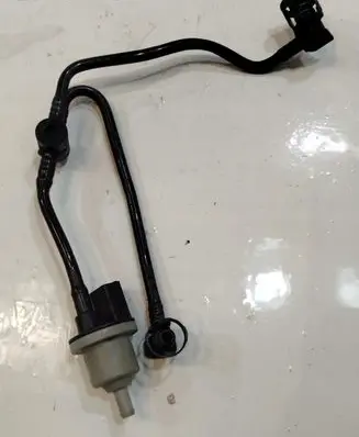 Audi A4 S4 B9 Turbo solenoid valve 04E133366DH