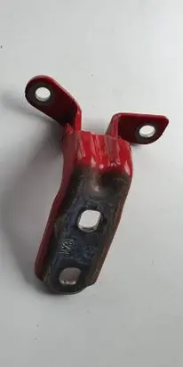 Opel Mokka Rear door lower hinge
