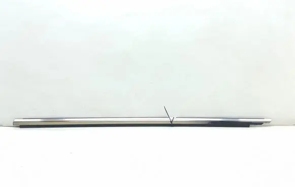 Front door glass trim molding