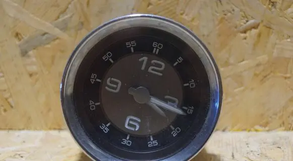Peugeot RCZ Clock YM40400280