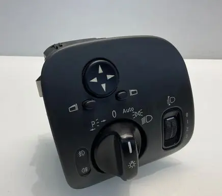 Mercedes-Benz C W203 Light switch A2035450604 2035450604