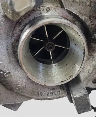 Volkswagen Polo V 6R Turbo 03L253016H 71001677