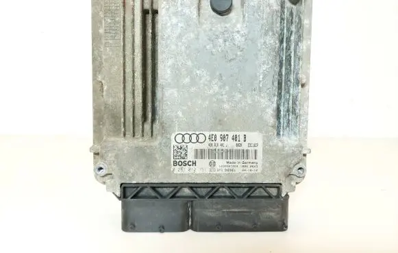 Audi A8 S8 D3 4E Engine control unit/module 4E0907401B