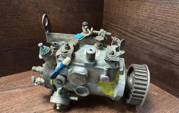 Ford Transit Fuel injection high pressure pump R8443120A R8443121A