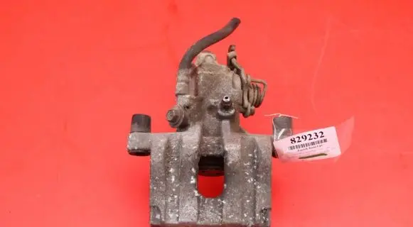Nissan Primera Rear brake caliper