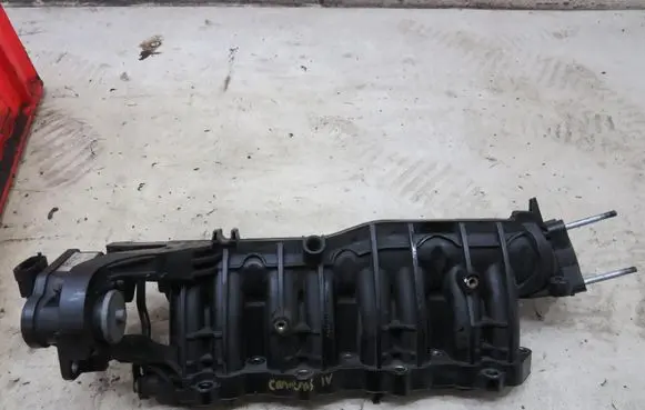 KIA Carens III Intake manifold GMAUTO4574097