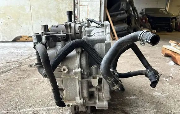 Ford Escape IV Automatic gearbox LX6P7000DB LX6Z7000F