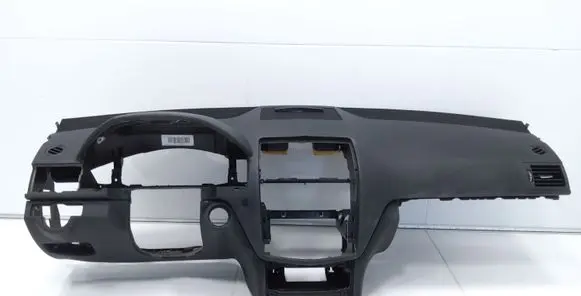 Mercedes-Benz C W204 Dashboard
