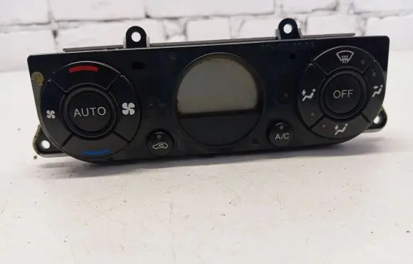 Ford Mondeo Mk III Climate control unit 1S7H180612BB CD132EATC