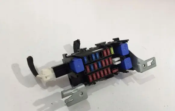 Nissan Leaf II (ZE1) Fuse box set
