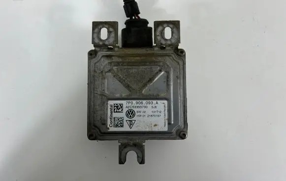 Volkswagen Touareg II Fuel injection pump control unit/module 7P0906093A
