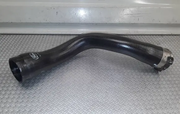 Opel Insignia A Intercooler hose/pipe 