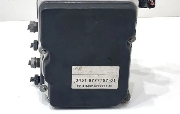 BMW 5 E60 E61 ABS Pump 6777797