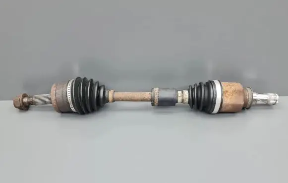 Mitsubishi Colt Front driveshaft