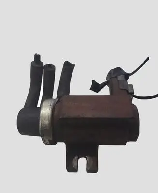Ford Focus C-MAX Turbo solenoid valve 70096803 9652570180