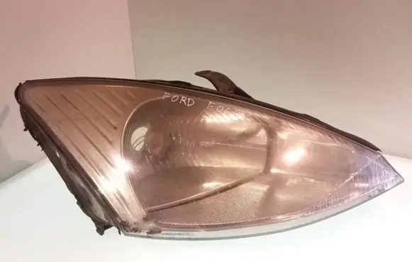 Ford Focus Headlight/headlamp