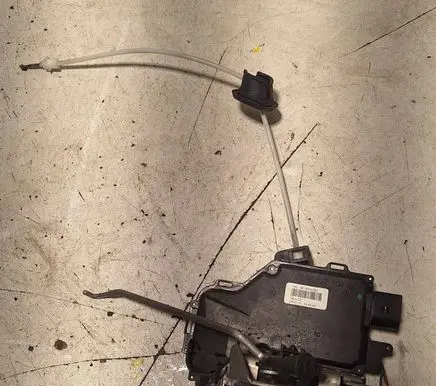 Audi A4 S4 B6 8E 8H Rear door lock PA6630 8E1837016C