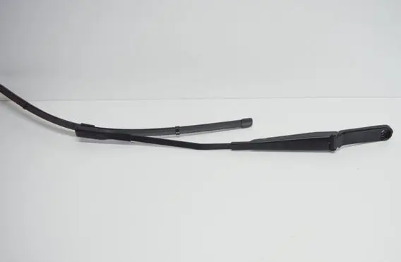 Windshield/front glass wiper blade