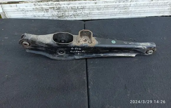 Mitsubishi Outlander Rear upper control arm/wishbone
