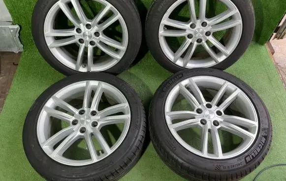 Tesla Model S R19 alloy rim 600721400D