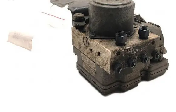 Hyundai i30 ABS Pump 58900G4AA0