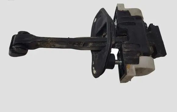 Opel Insignia A Rear door check strap stopper