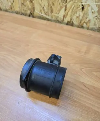 Volvo XC90 Mass air flow meter 8670114 0280218089