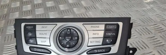 Nissan Murano Z51 A set of switches 