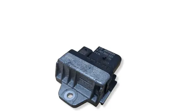 BMW X3 F25 Glow plug pre-heat relay 8514120