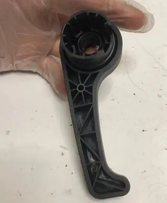 KIA Sportage Engine bonnet (hood) release handle