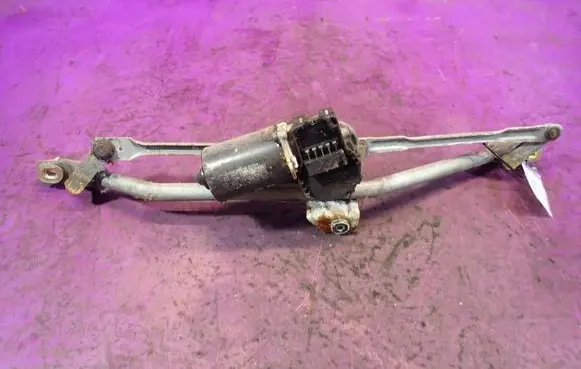 Audi A6 S6 C5 4B Front wiper linkage and motor 
