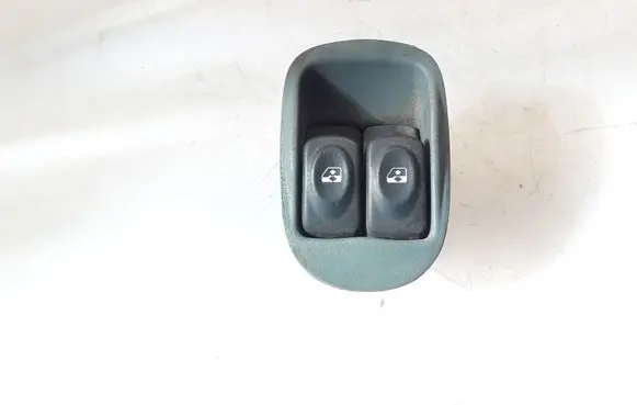 Renault Scenic I Electric window control switch 7700836269