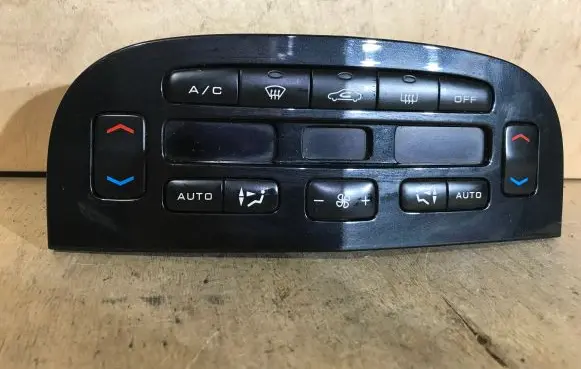 Peugeot 607 Climate control unit 96848261XS