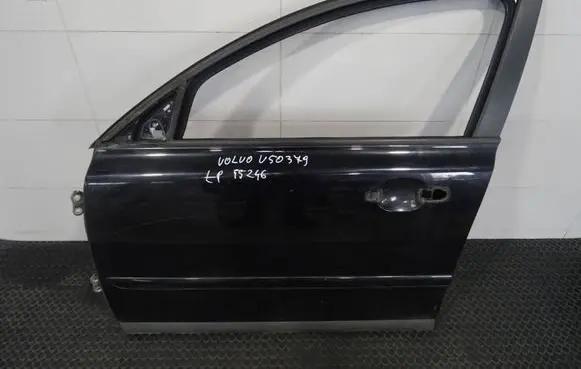 Volvo V50 Front door 452-46