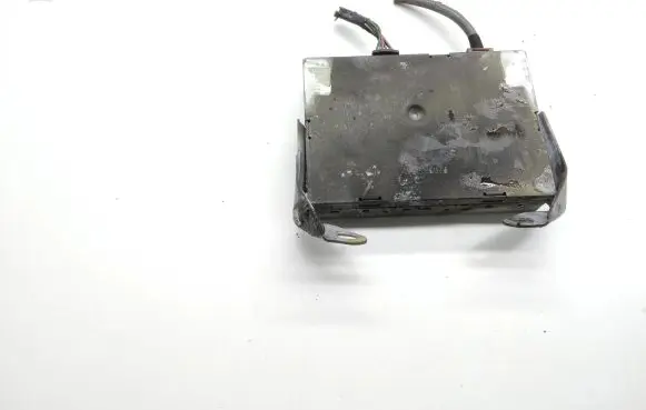 Toyota Land Cruiser (J150) USB control unit 10R039717 1038182 E13039717