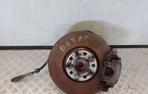 Citroen DS7 Crossback Front wheel hub spindle knuckle