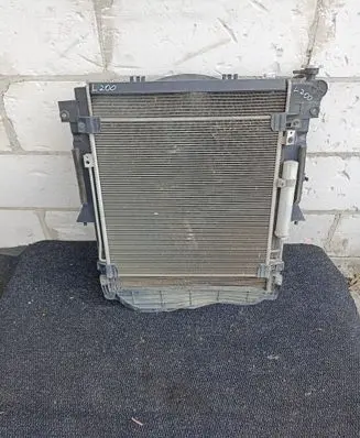 Mitsubishi L200 Radiator set