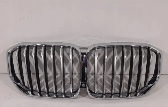 BMW X5 G05 Front bumper upper radiator grill 7454887