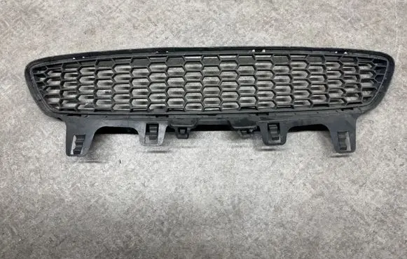 BMW M4 F82 F83 Front bumper lower grill 8054294 51118054294