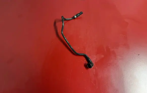 BMW 6 F06 Gran coupe Engine coolant pipe/hose 7619701 17127619701