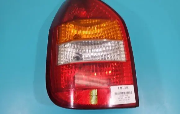 Opel Zafira A Rear/tail lights IMPRK1461378