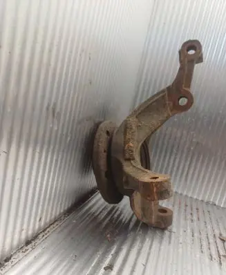 Renault Trafic II (X83) Front wheel hub