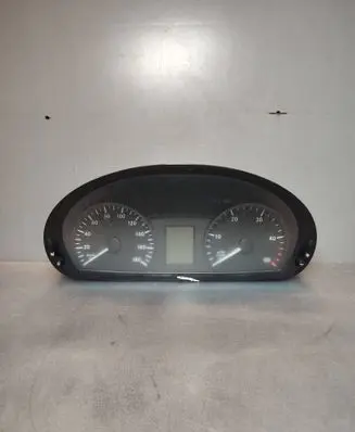 Speedometer (instrument cluster)