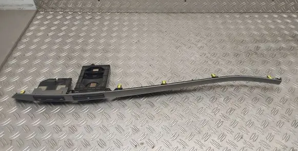 Toyota Avensis T250 Cup holder 