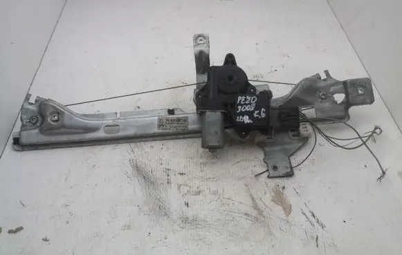 Peugeot 3008 I Rear door window regulator with motor 9682808780 912027105