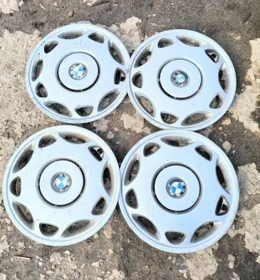 BMW 3 E36 R15 wheel hub/cap/trim 36131180104